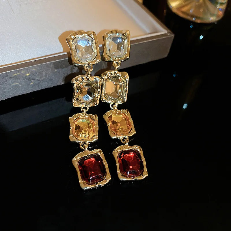 Set de Collar y Aretes con Rhinestone Geométrico Vintage – Joyería Fashion para Mujer