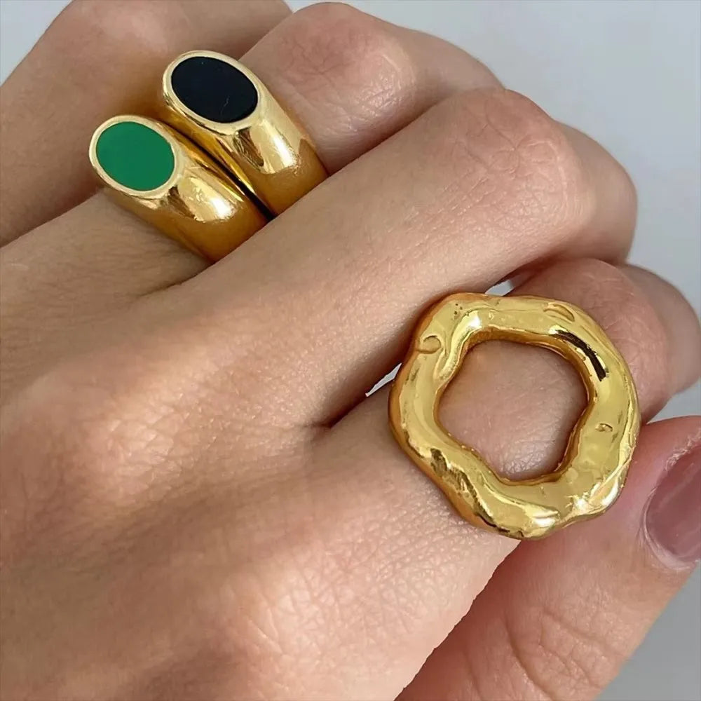 Anillo Texturizado Flor Círculo Irregular Chapado Oro 18K para Mujer