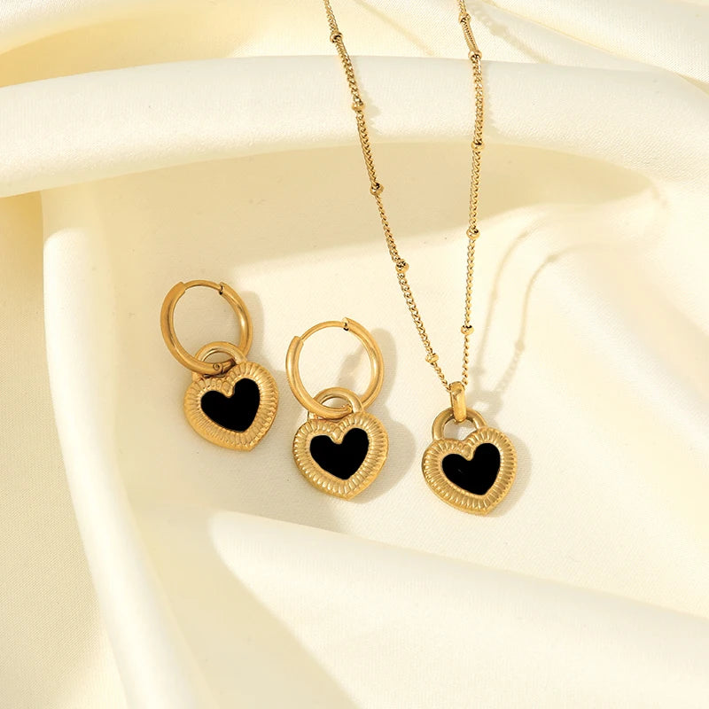 Set Collar y Aretes Flor Estrella Corazón Acero Inoxidable Dorado para Mujer