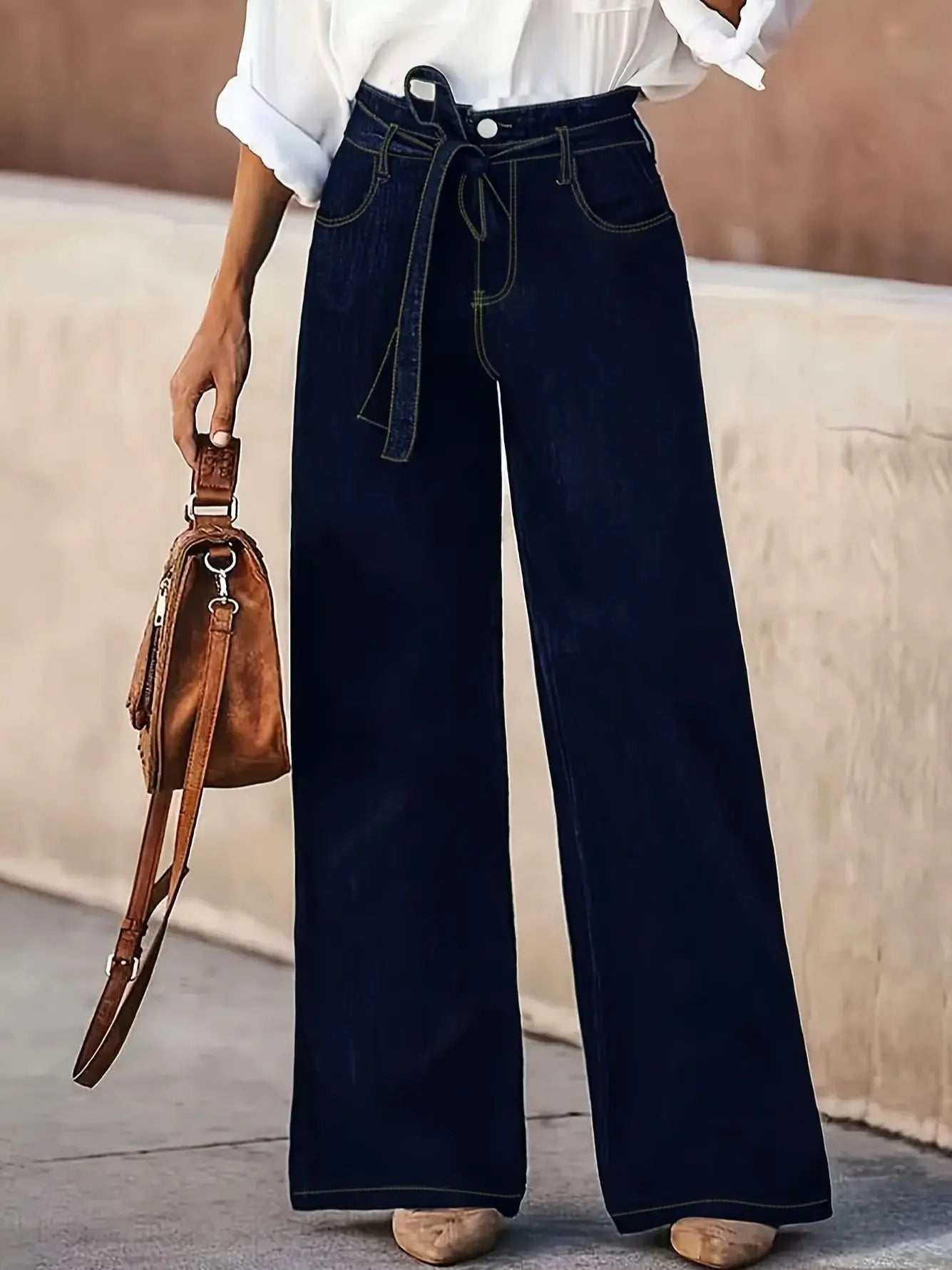Women’s Straight Leg Jeans with Belt - Stylish and Comfortable Women's Denim Pants
