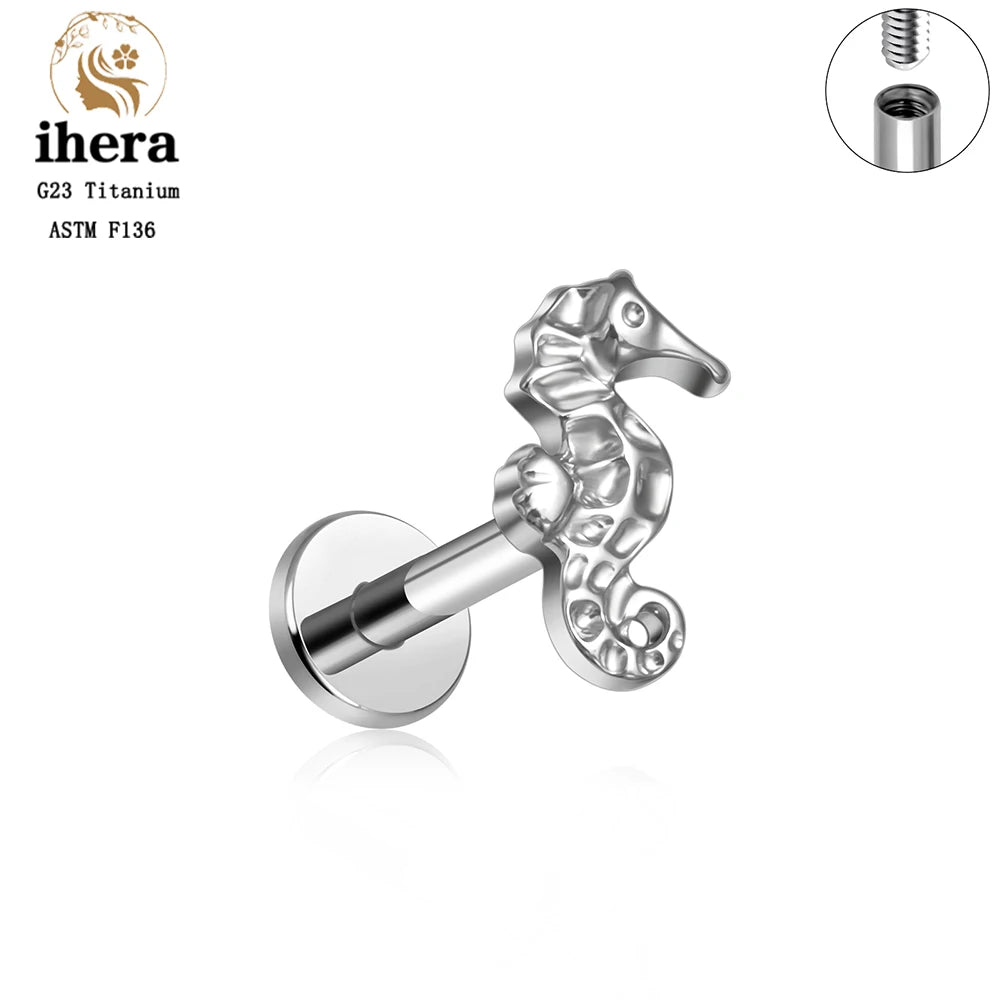 Piercing de Titanio ASTM F136 Caballito de Mar y Corazón - 16G Labret para Cartílago