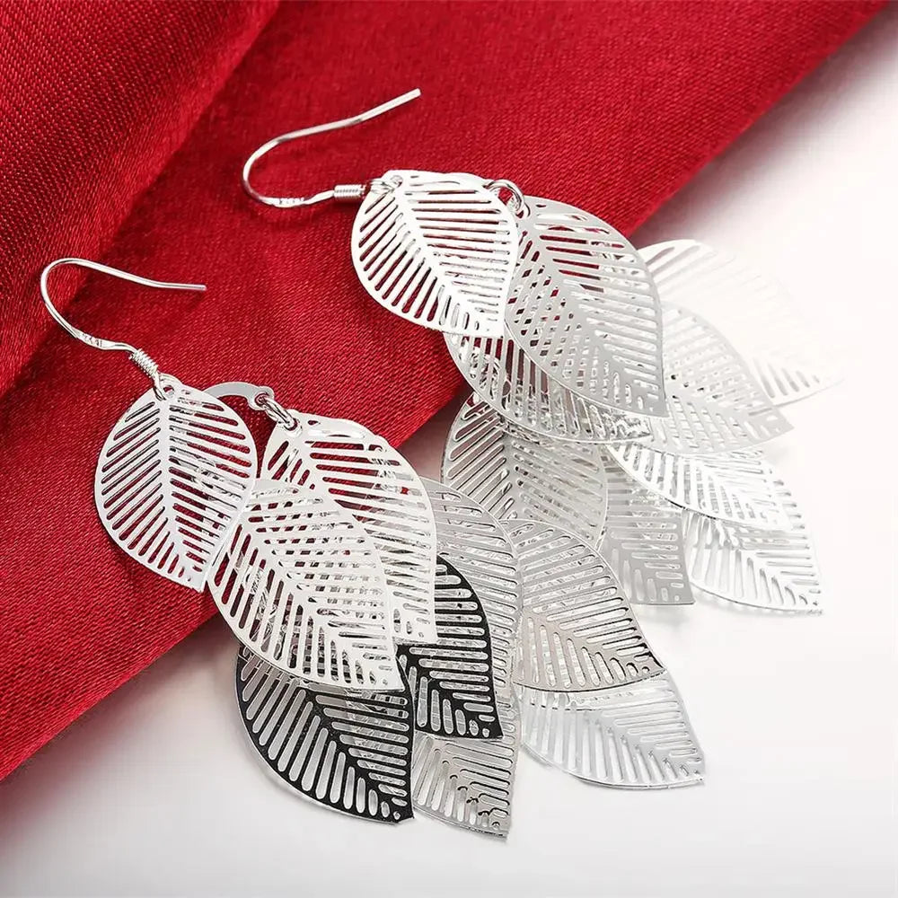 Aretes Largos de Plata 925 con Hojas Caladas y Borla - Diseño en Capas