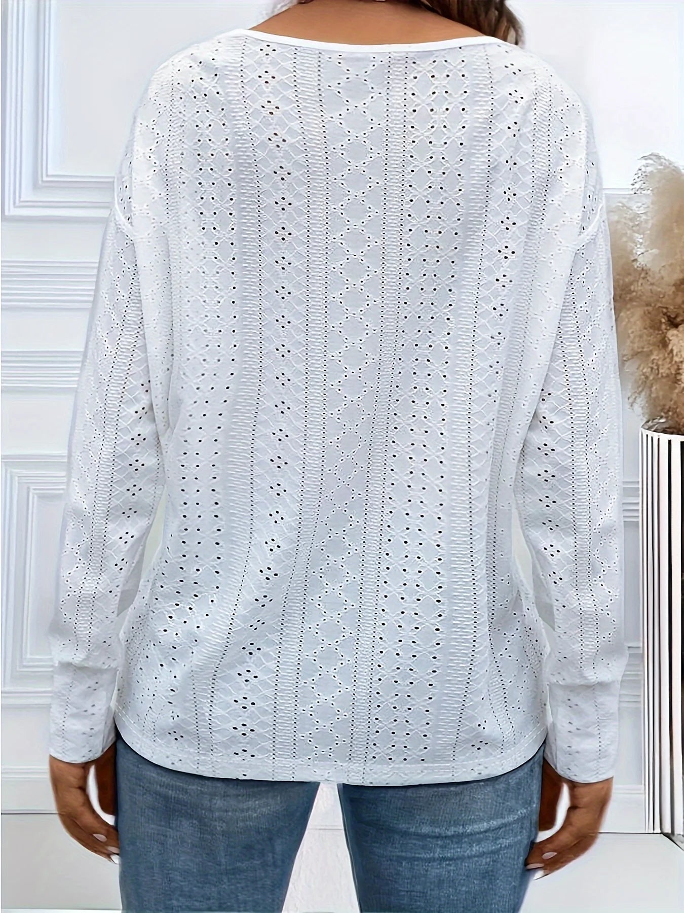 Blusa Elegante de Encaje Plus Size | Cuello V Manga Larga