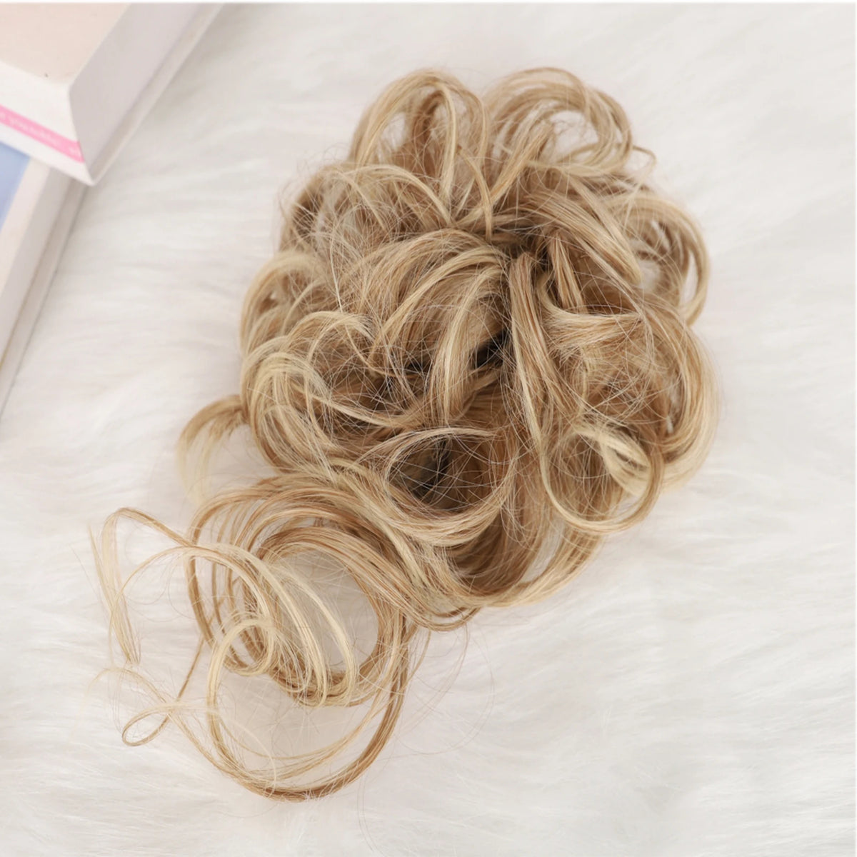 Moño Rizado Despeinado Sintético con Banda Elástica – Chignon Updo Rápido | Accesorio de Cabello para Mujer