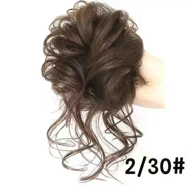 Moño Rizado Despeinado Sintético con Garra – Extensión Scrunchie Falso para Mujer | Color Castaño Claro
