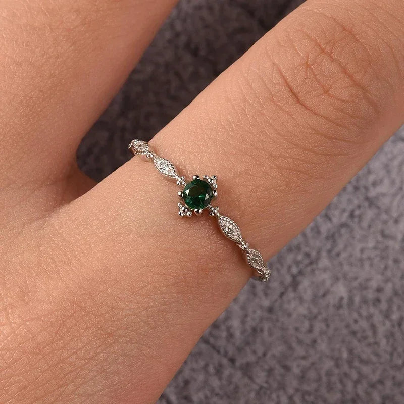 Anillo de Plata 925 Estilo Vintage con Circón Verde Marquesa - Joyería Fina para Mujer