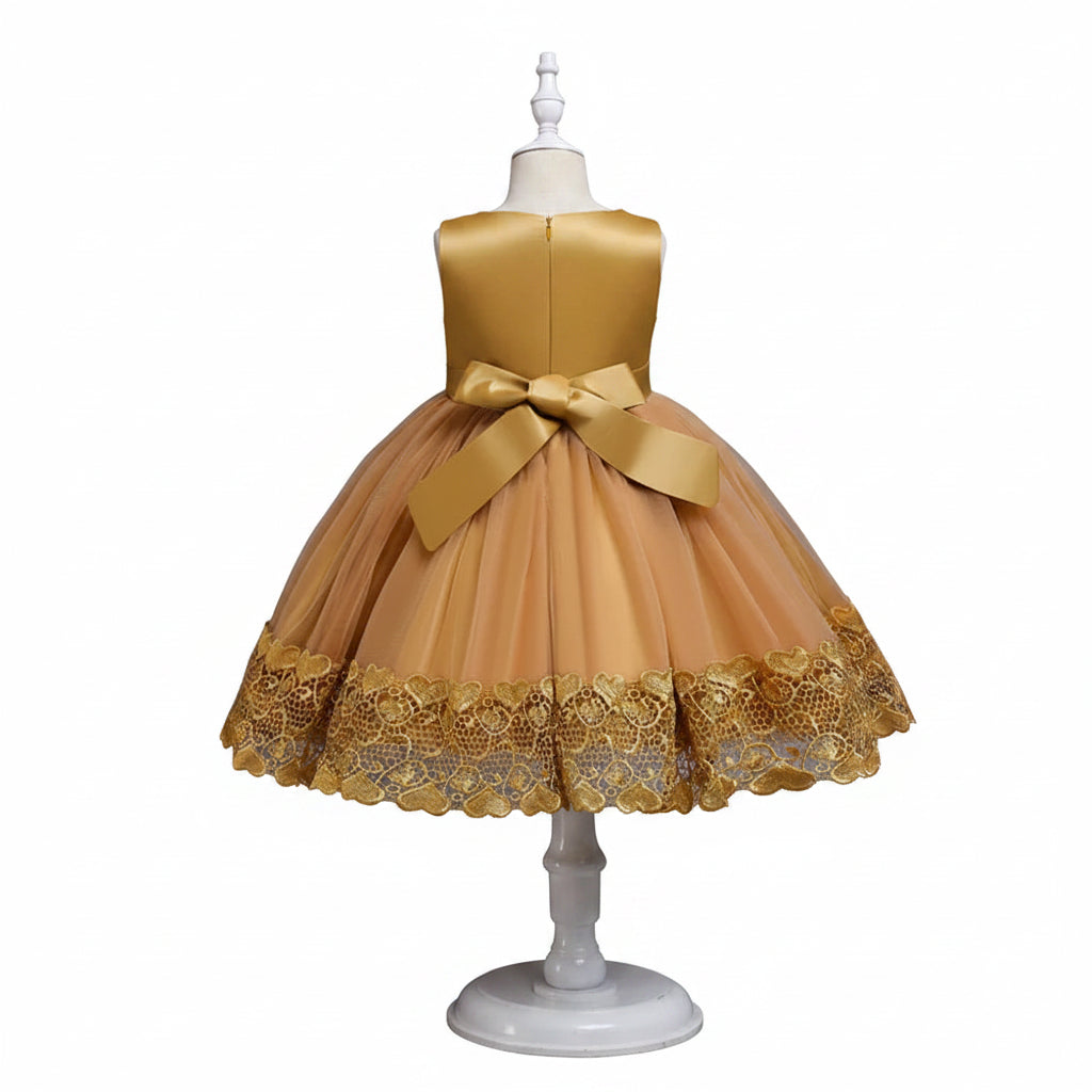 Vestido de Princesa Niña con Encaje y Lazos – Primera Comunión y Ocasiones Especiales