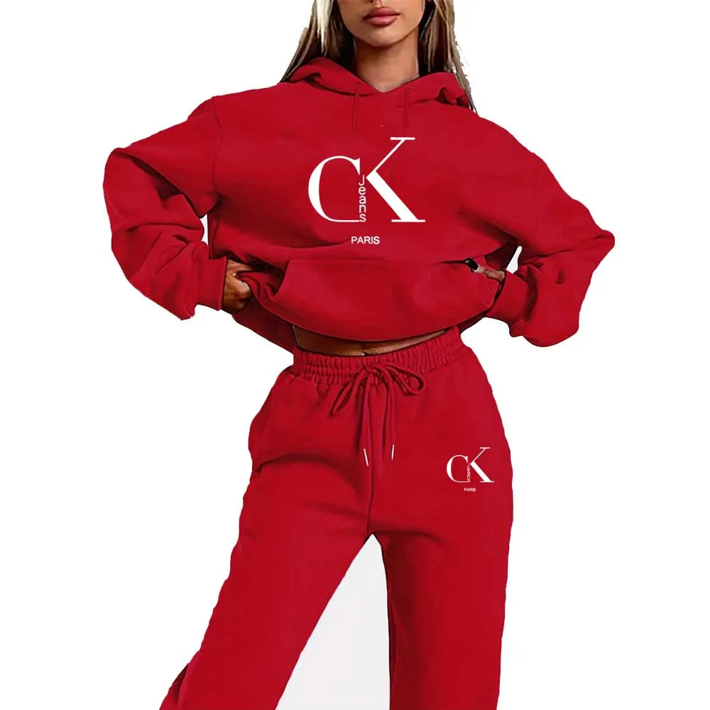 Sudadera con Capucha y Jogger Negro con Logo Mujer