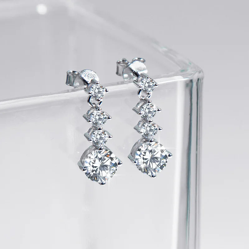 Aretes Moissanite 2.6 Quilates Diseño Clásico Lujo Plata 925