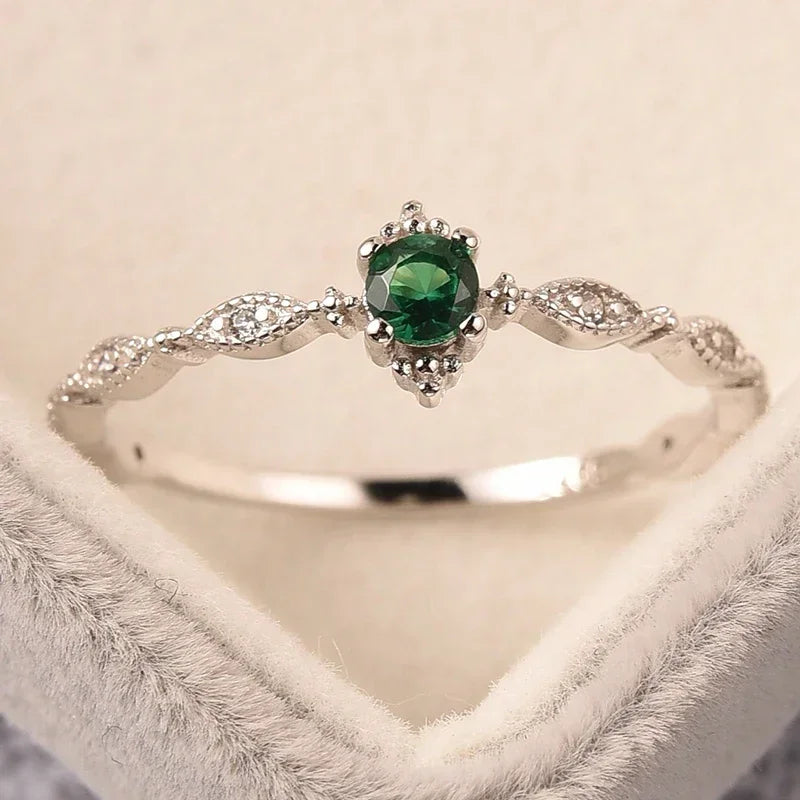 Anillo de Plata 925 Estilo Vintage con Circón Verde Marquesa - Joyería Fina para Mujer