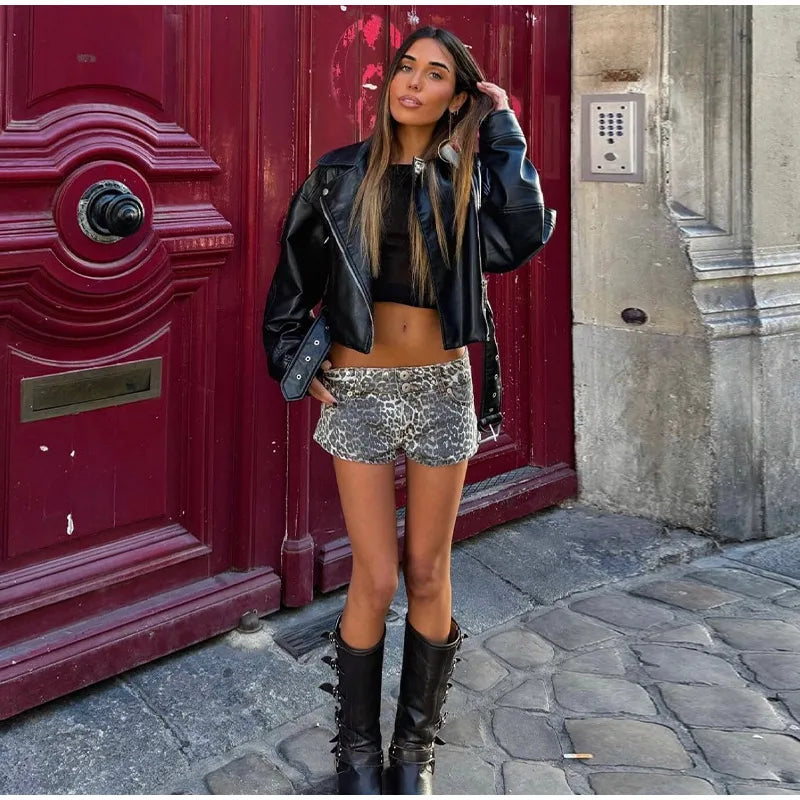 Front Bodycon 2026 Summer EdgyLeopard Rivet Star Embellished Denim Shorts Botton Women Bottoms Fashion Wild Casual Daily Shorts