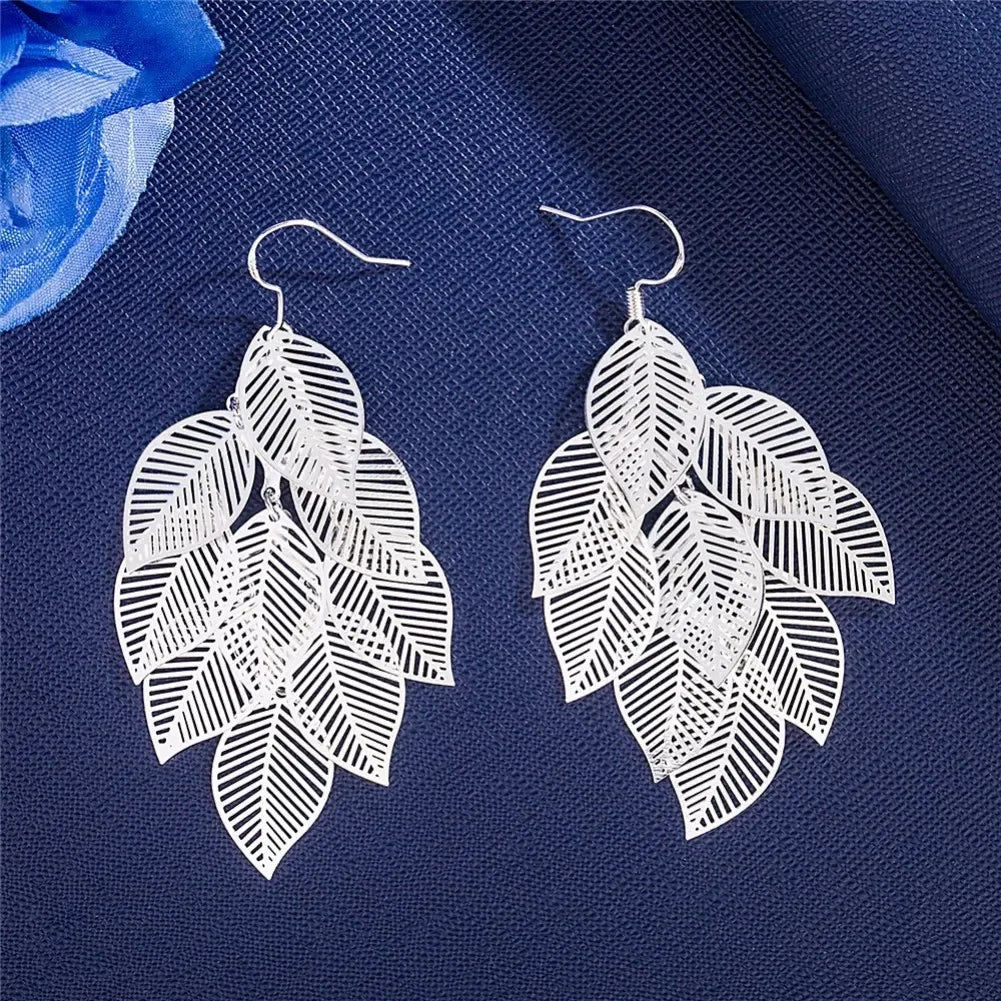 Aretes Largos de Plata 925 con Hojas Caladas y Borla - Diseño en Capas