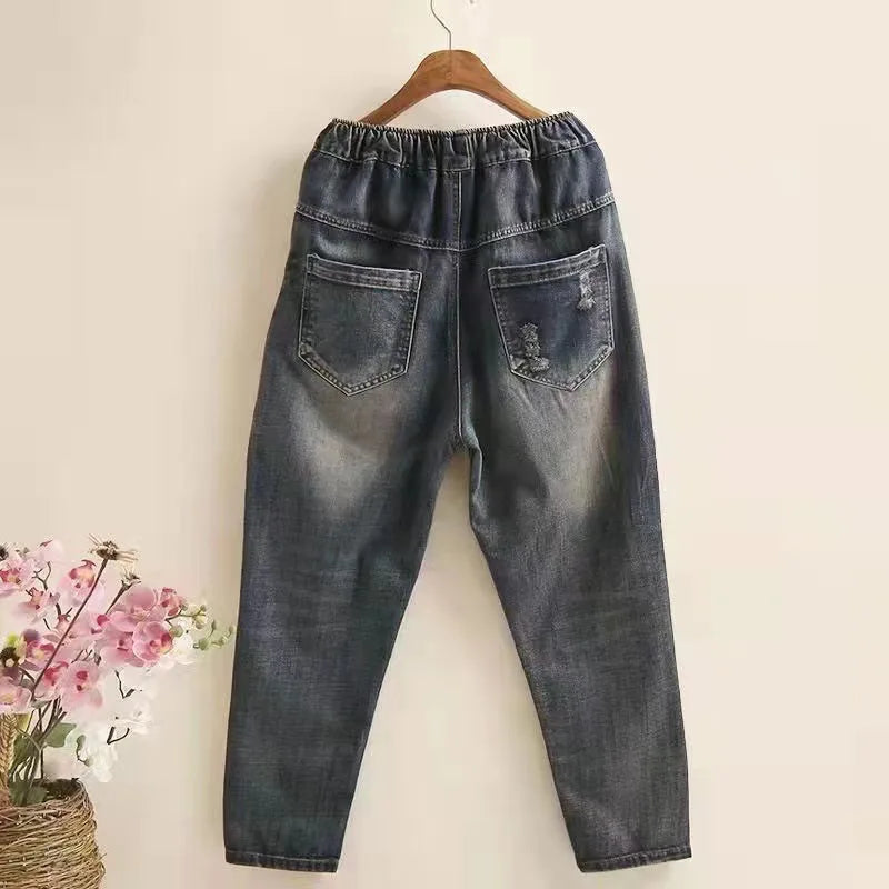 New Women Embroidery Retro Denim Jeans 2024 Spring Autumn High Waist Nine Points Cowboy Trousers Denim Harlan Pants Femme