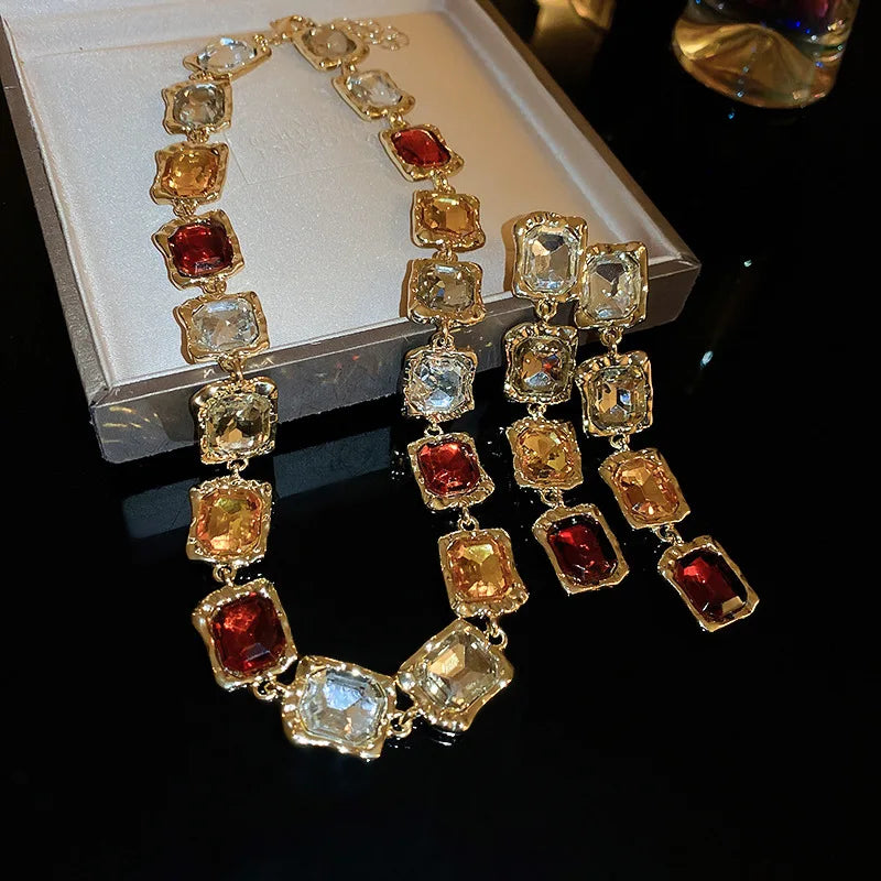 Set de Collar y Aretes con Rhinestone Geométrico Vintage – Joyería Fashion para Mujer