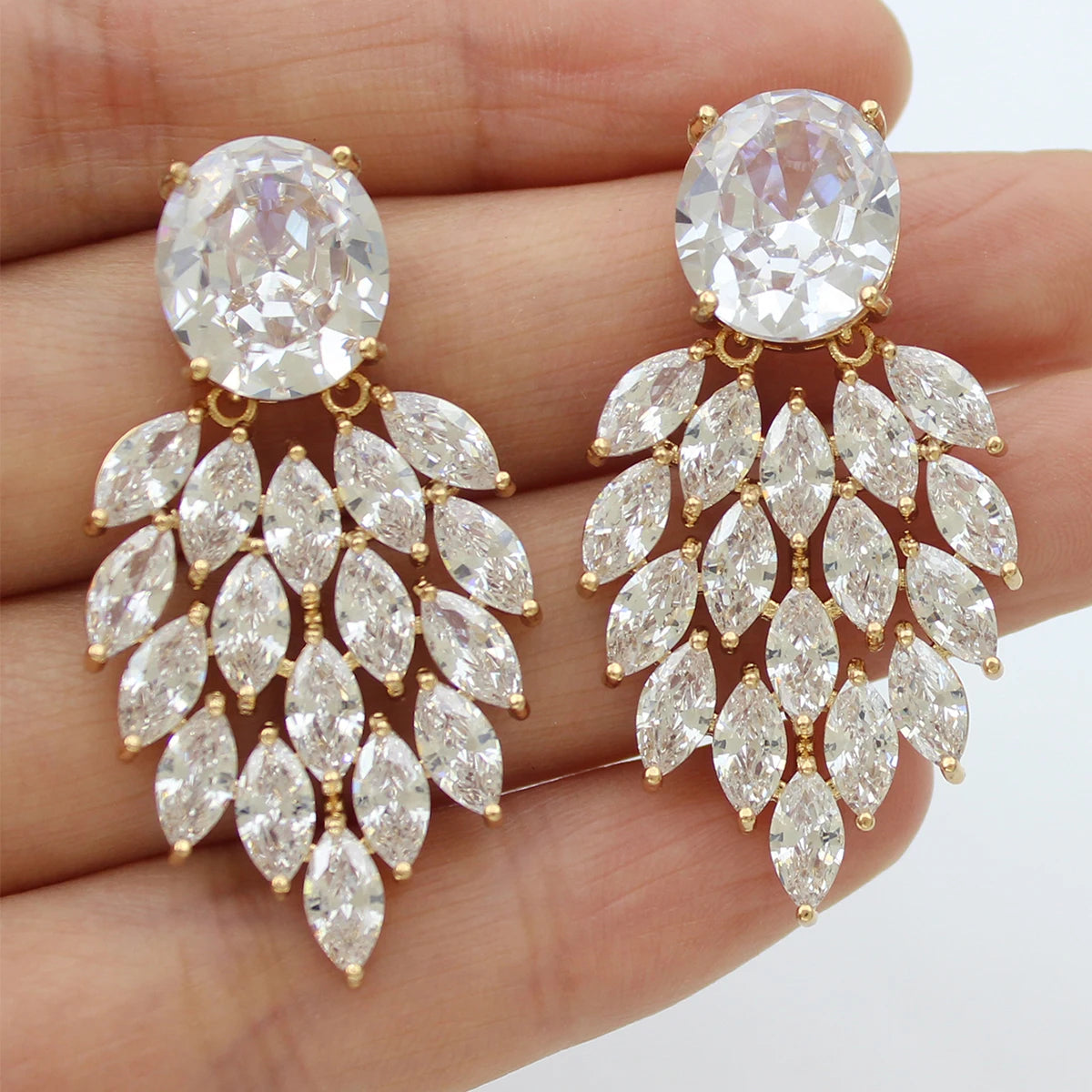 Cute Pink Green white Earrings women Small Teardrop Stud Earrings female gift sweet