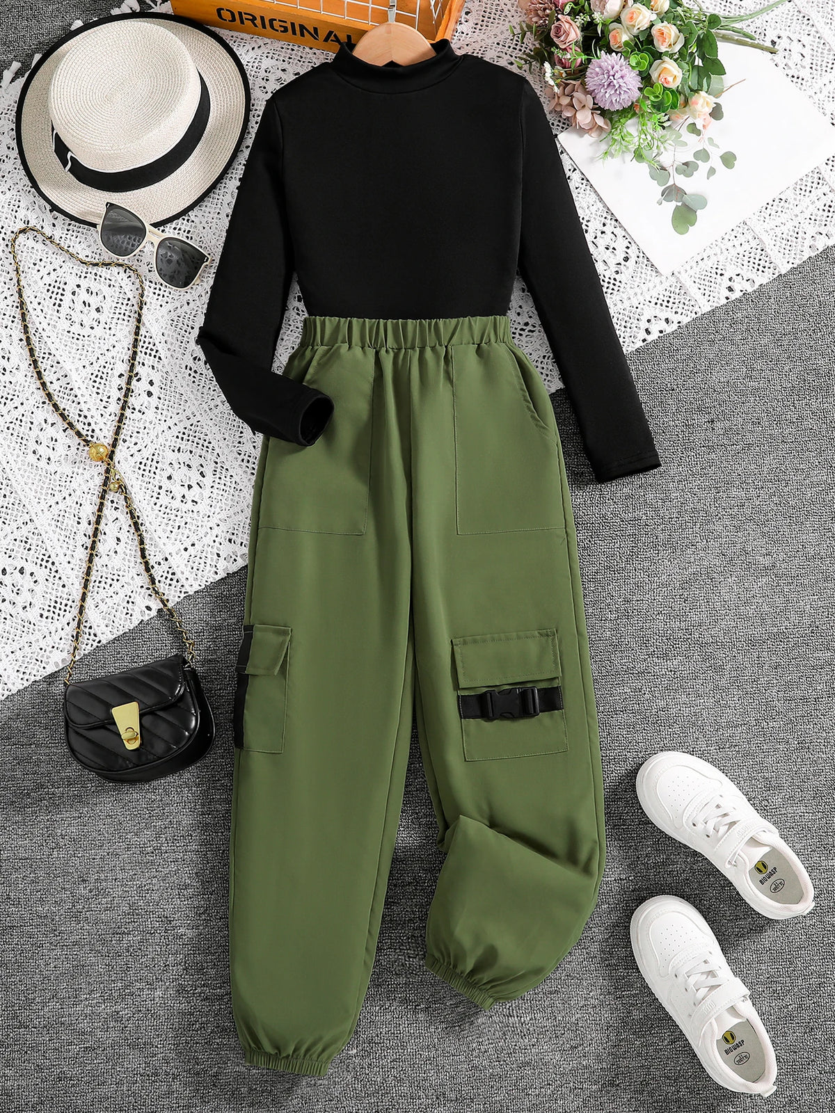 Conjunto Niña 2 Piezas – Blusa Negra Manga Larga + Pantalón Deportivo Verde Militar