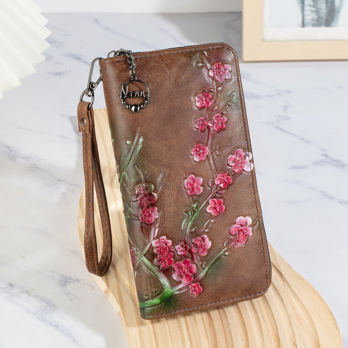Bolso Clutch Bordado Estilo Chino - Cuero con Relieve Pintado a Mano